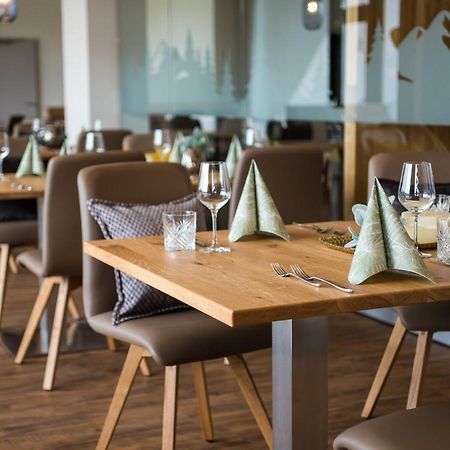 Rebhan'S Business Und Wellness Hotel Neukenroth Buitenkant foto