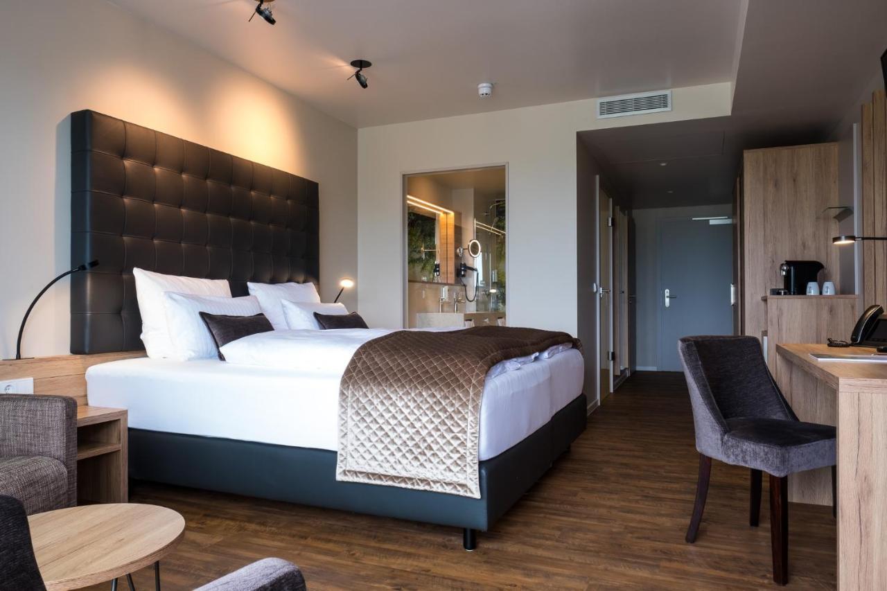 Rebhan'S Business Und Wellness Hotel Neukenroth Buitenkant foto