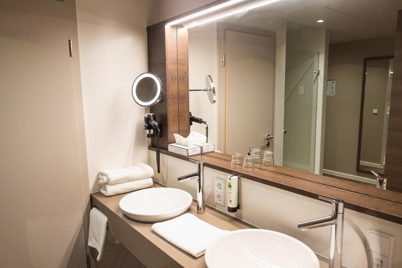 Rebhan'S Business Und Wellness Hotel Neukenroth Buitenkant foto