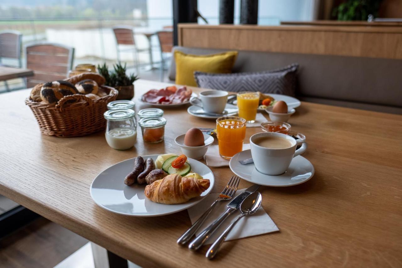 Rebhan'S Business Und Wellness Hotel Neukenroth Buitenkant foto